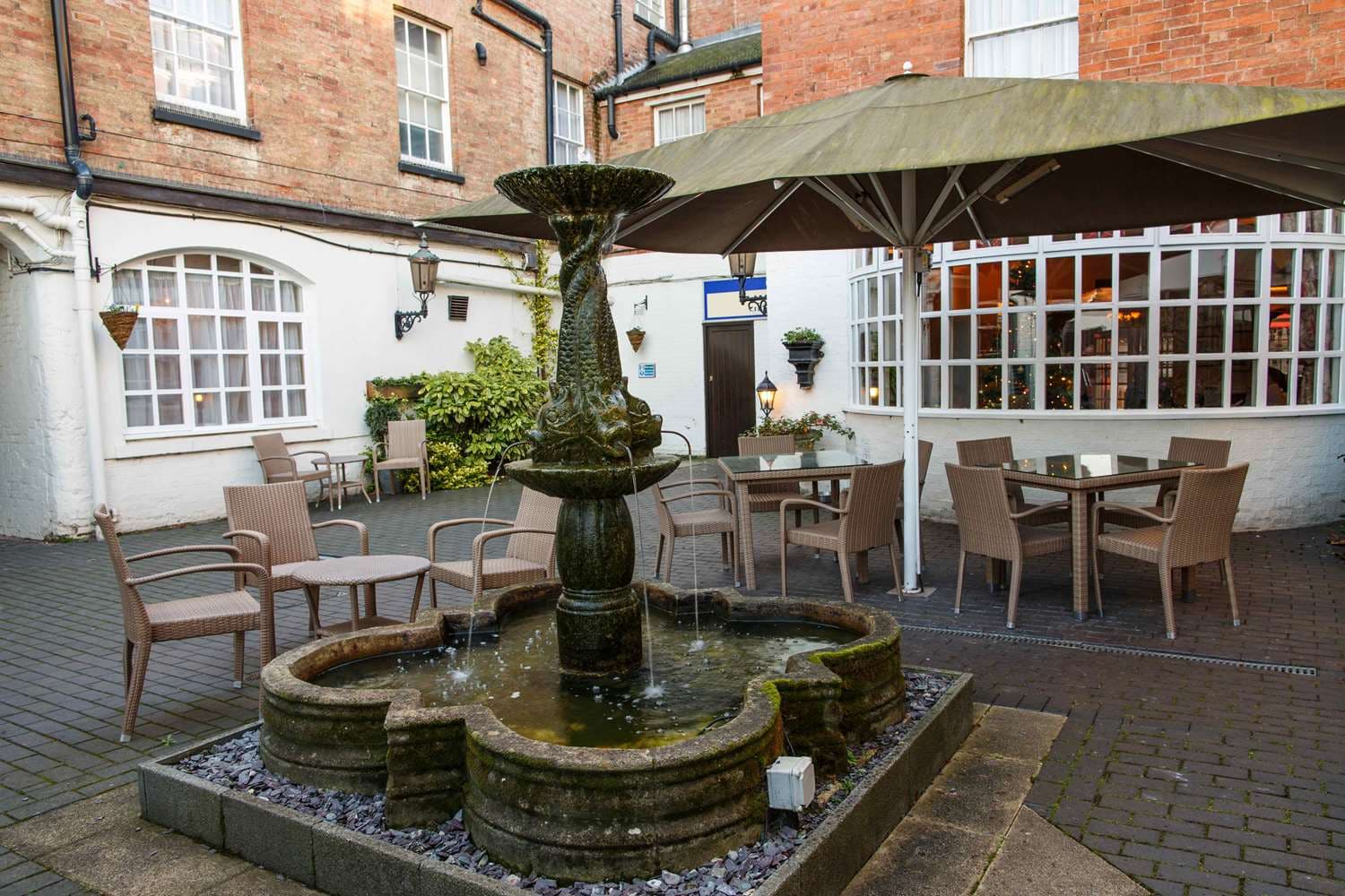 Best Western Lichfield City Centre The George Hotel 2