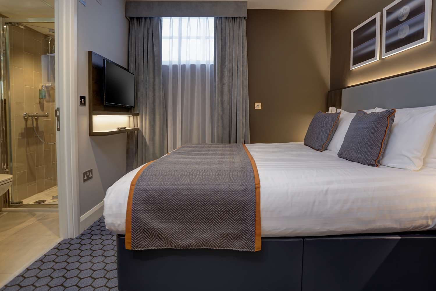 Best Western Plus Vauxhall Hotel 5
