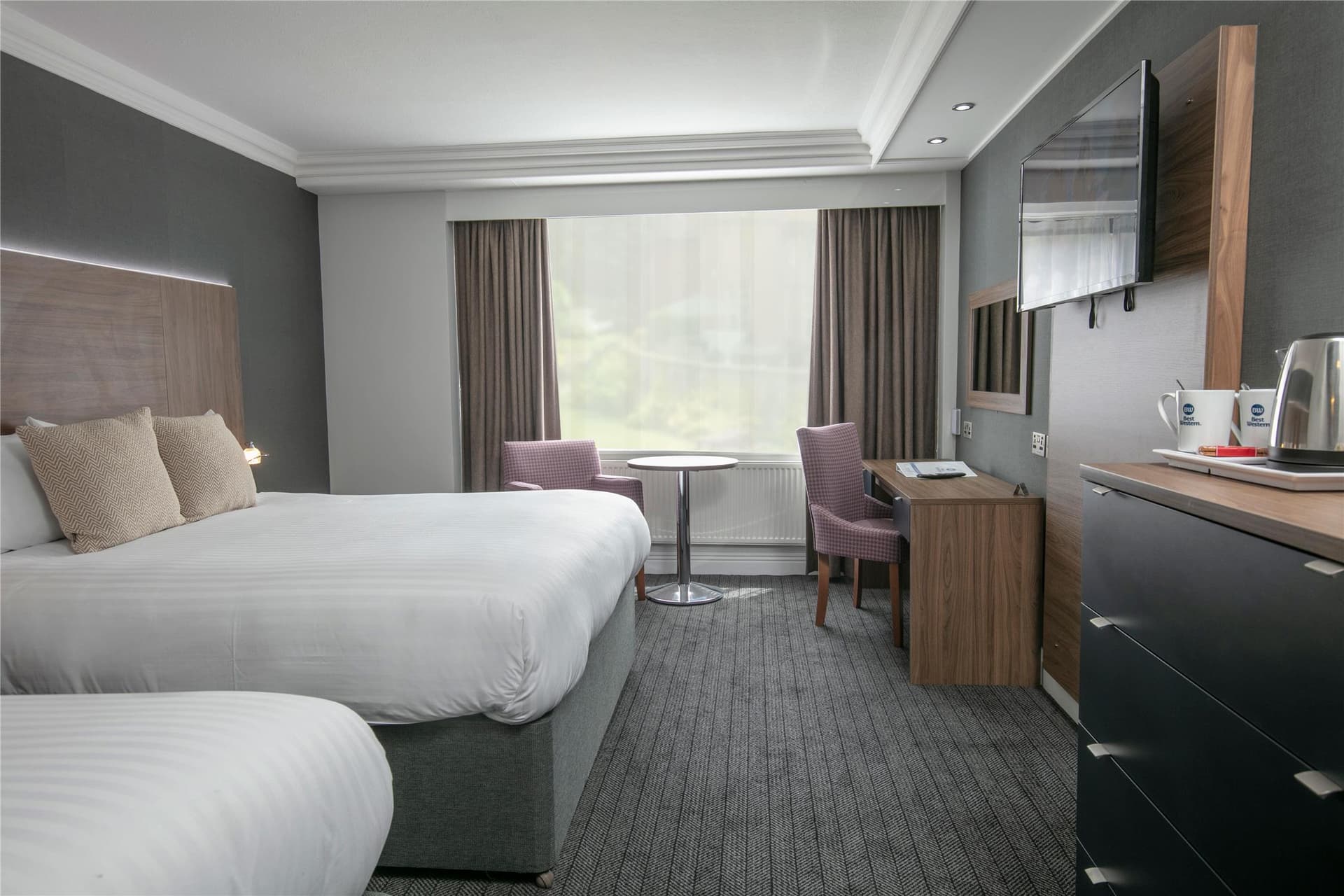 Best Western Plough & Harrow Hotel 5