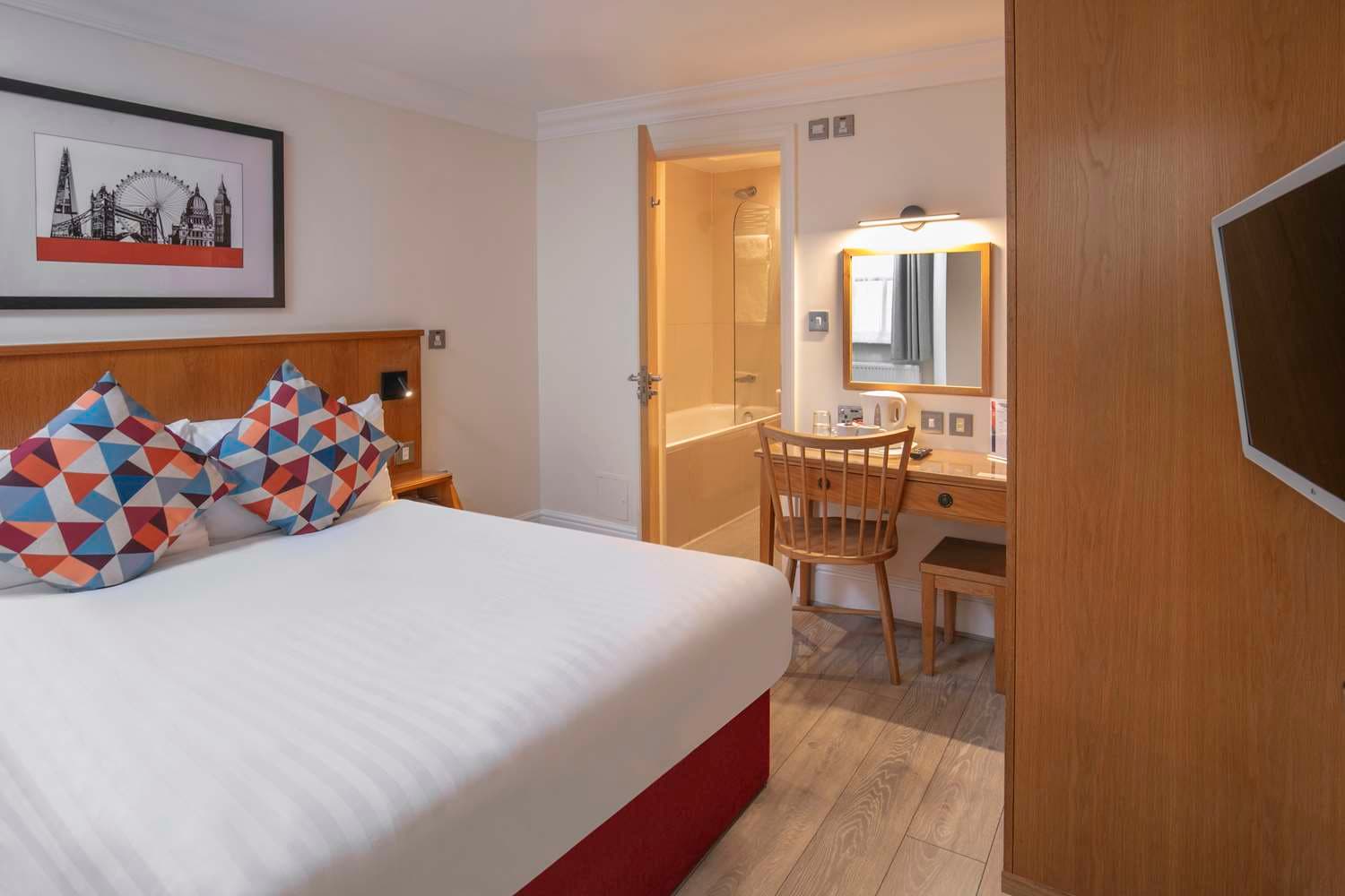 Queensway Hotel, Sure Hotel Collection by Best Western 3