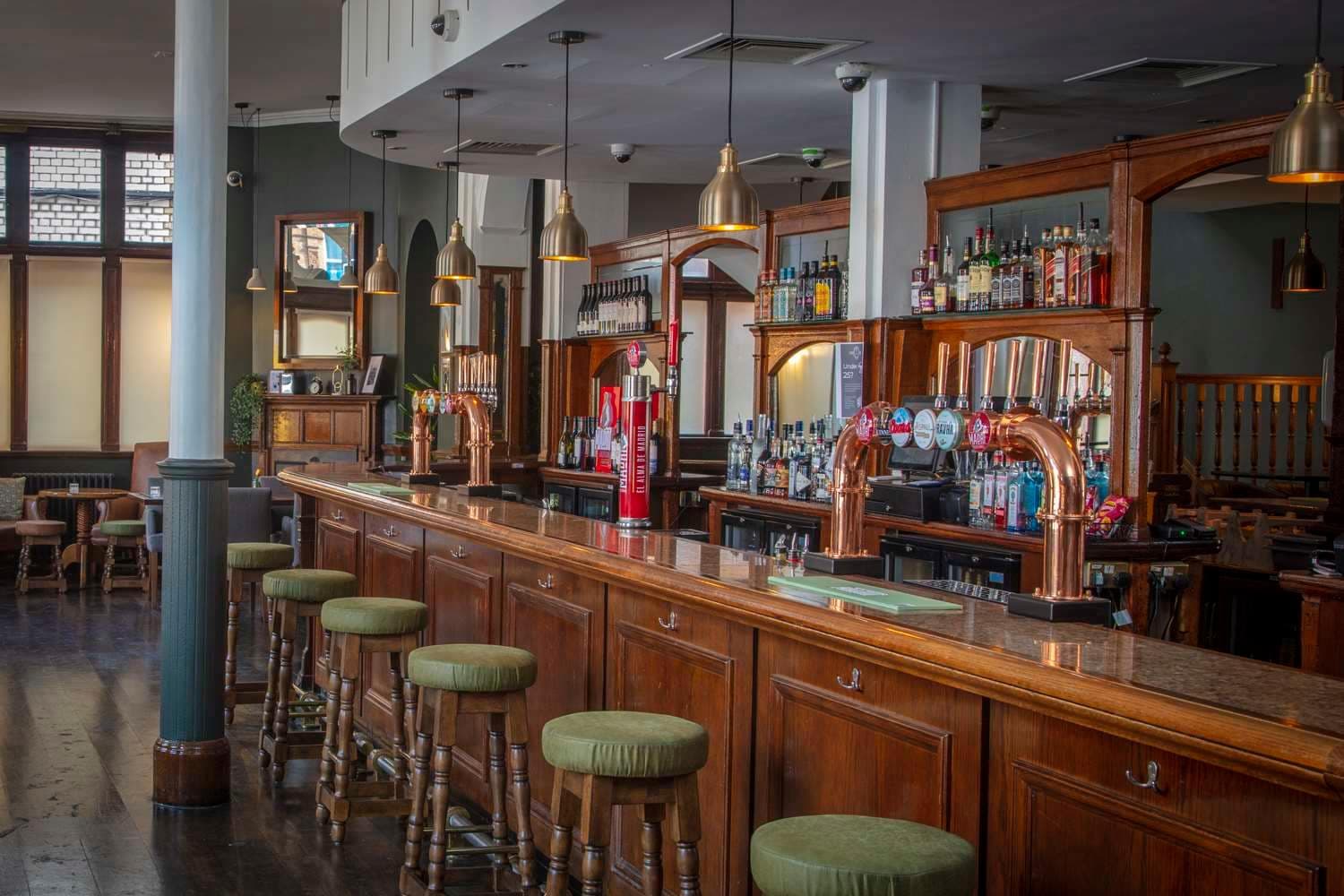 The Crown London Hotel, Cricklewood (Northwest London), WorldHotels Distinctive 5