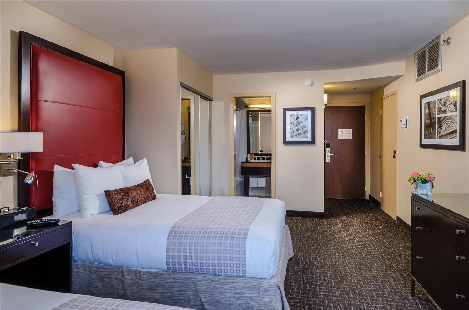 Beacon Hotel & Corporate Quarters 4