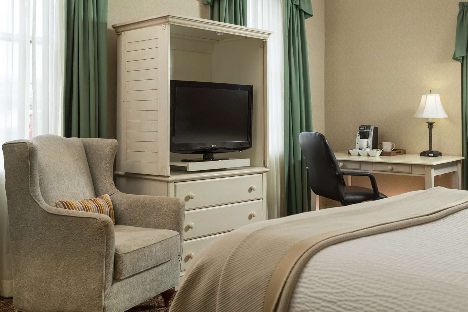 Linden Row Inn 5