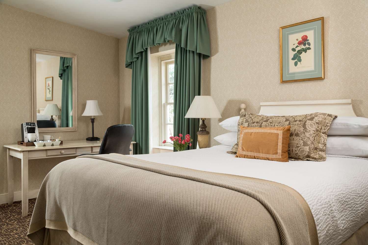 Linden Row Inn 3