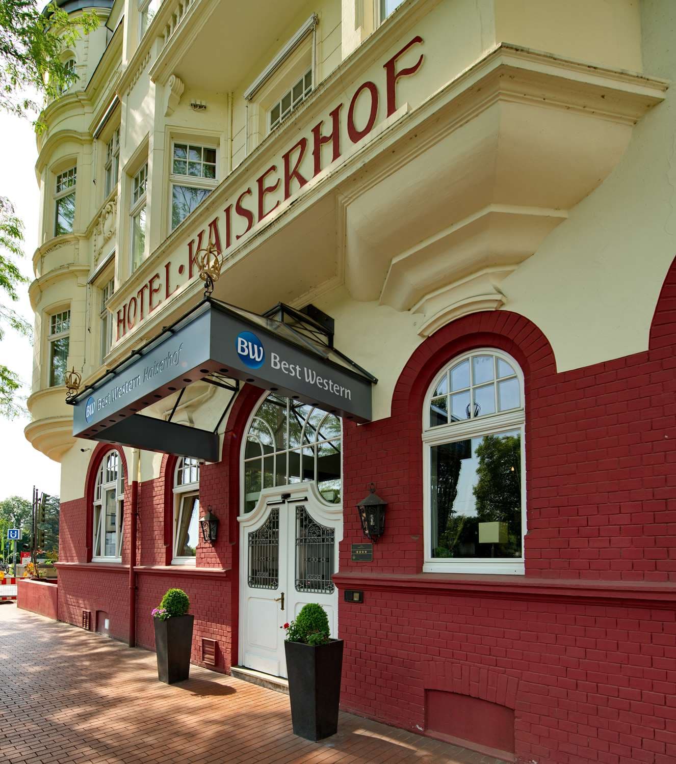 Best Western Hotel Kaiserhof 4