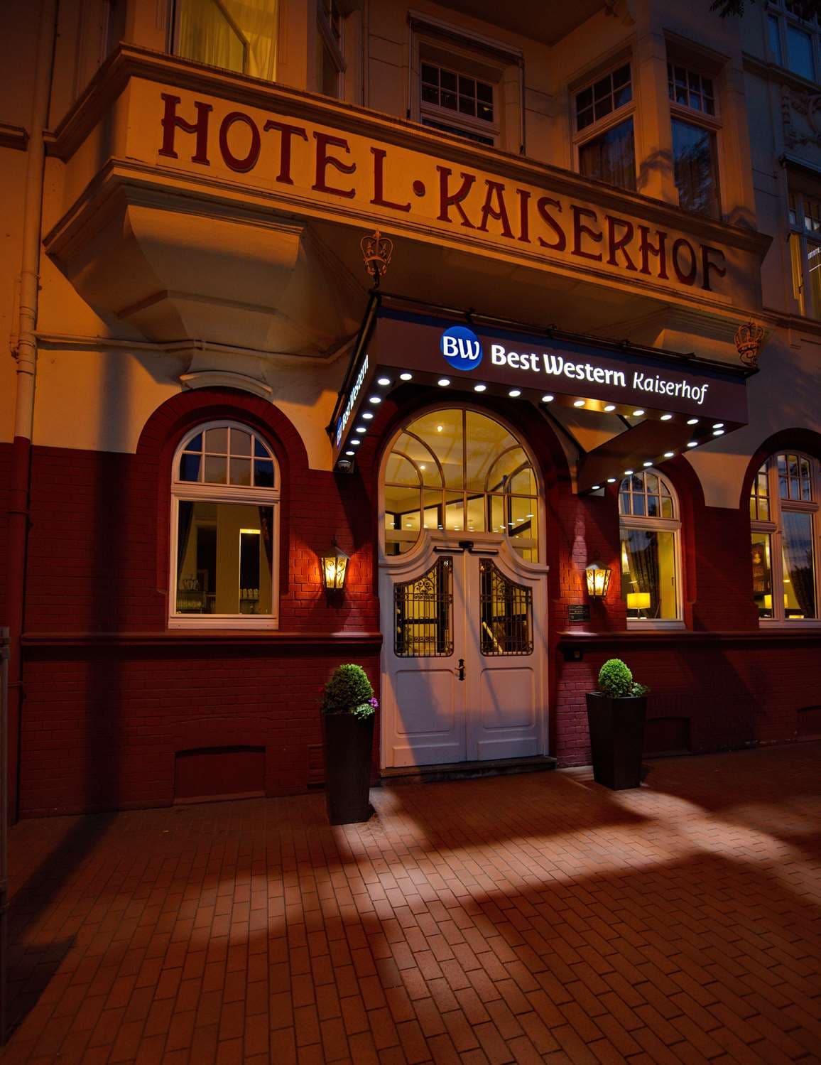 Best Western Hotel Kaiserhof 5