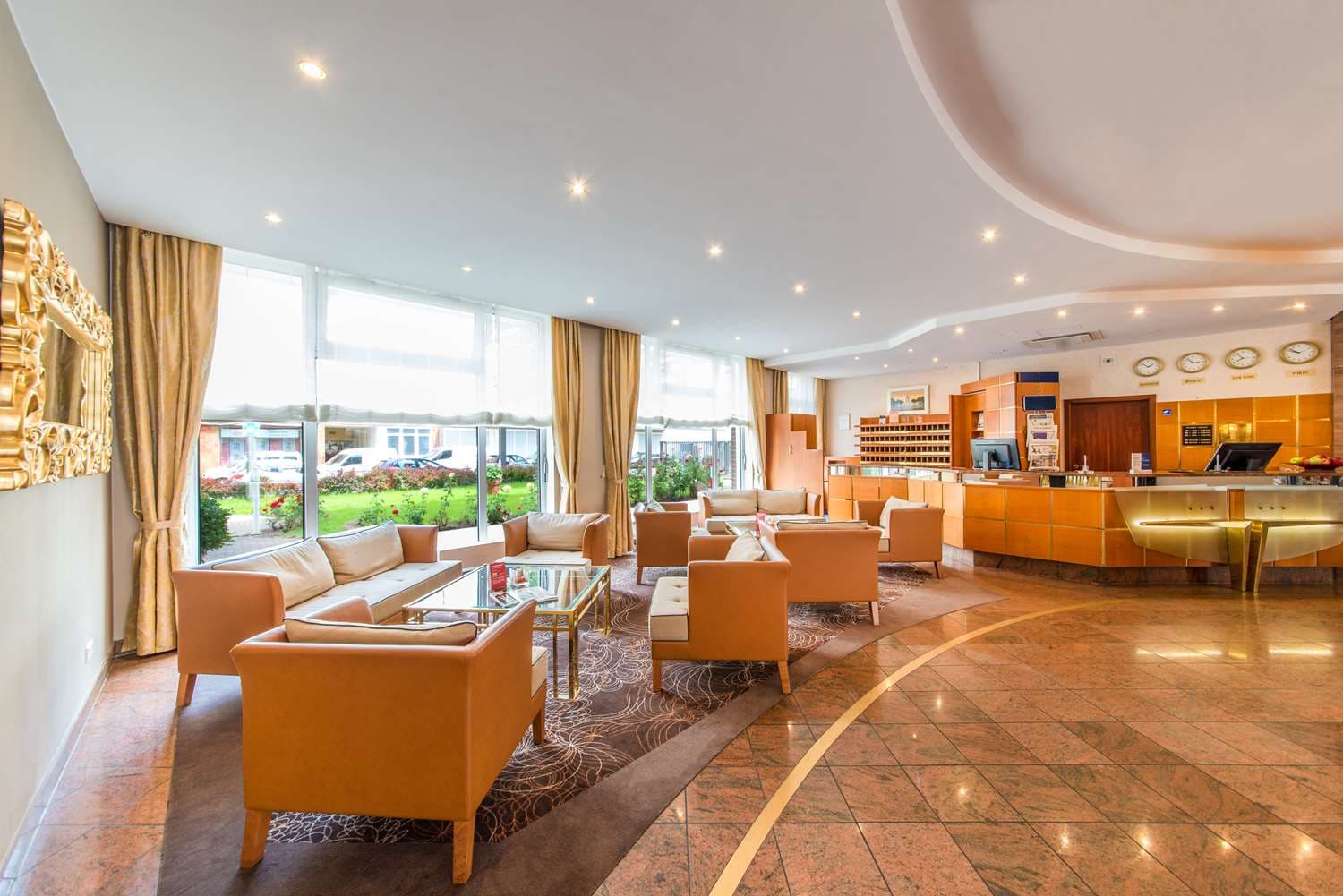 Best Western Plus Delta Park Hotel 4