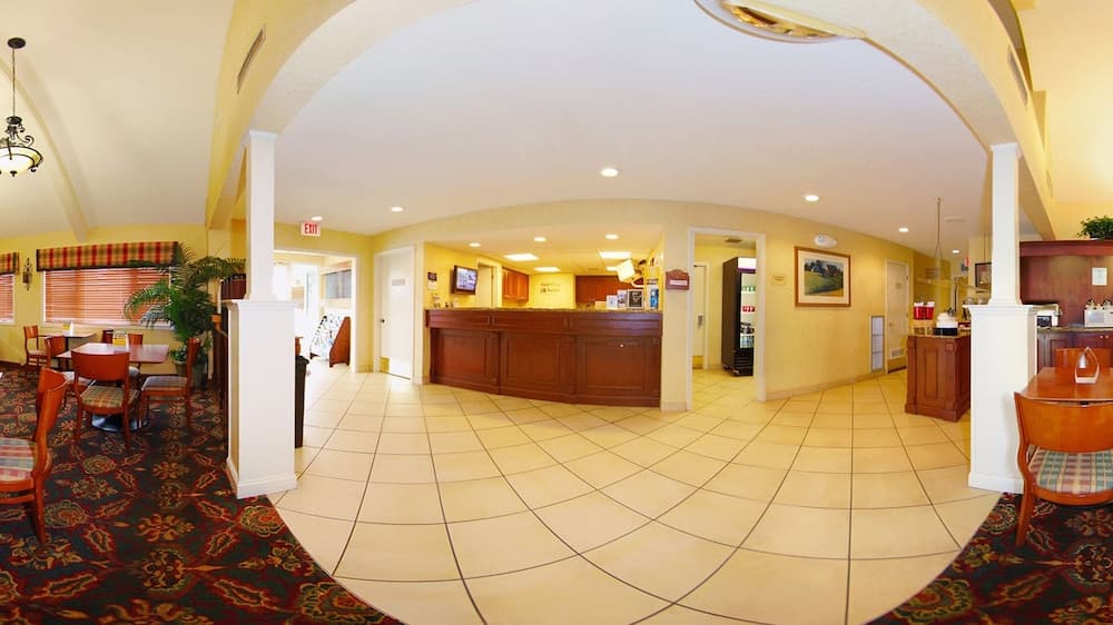 SureStay Studio by Best Western Pensacola 2
