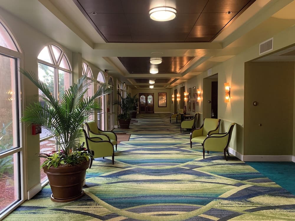 Palm Beach Shores Resort and Vacation Villas 3