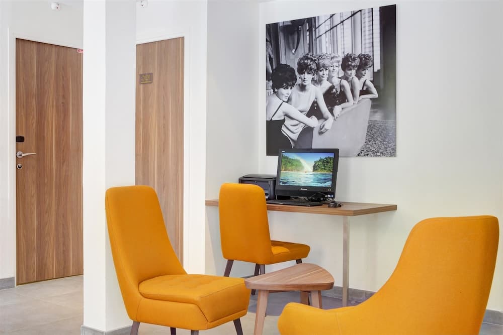 Best Western Plus 61 Paris Nation Hotel 2