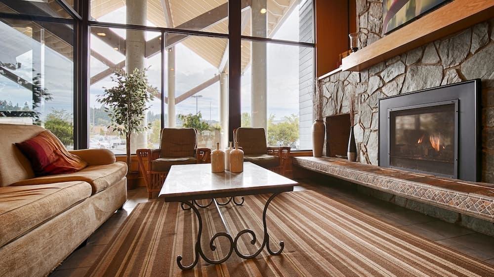 Best Western Plus Silverdale Beach Hotel 2