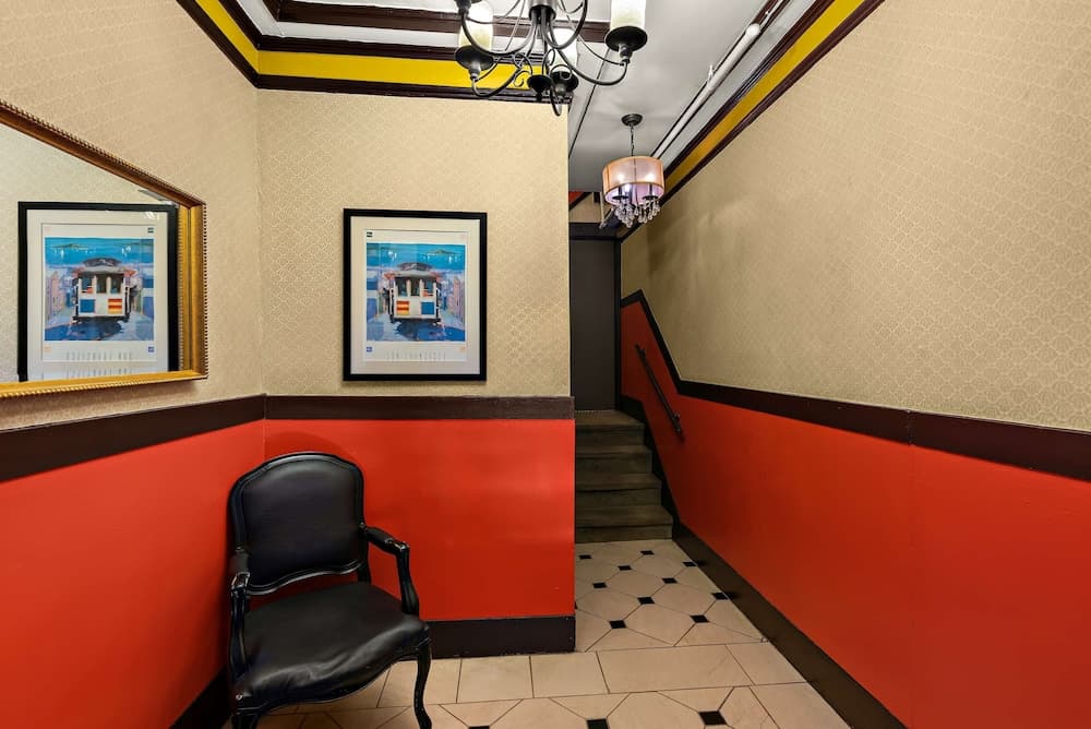 Mithila San Francisco, SureStay Collection by Best Western 4