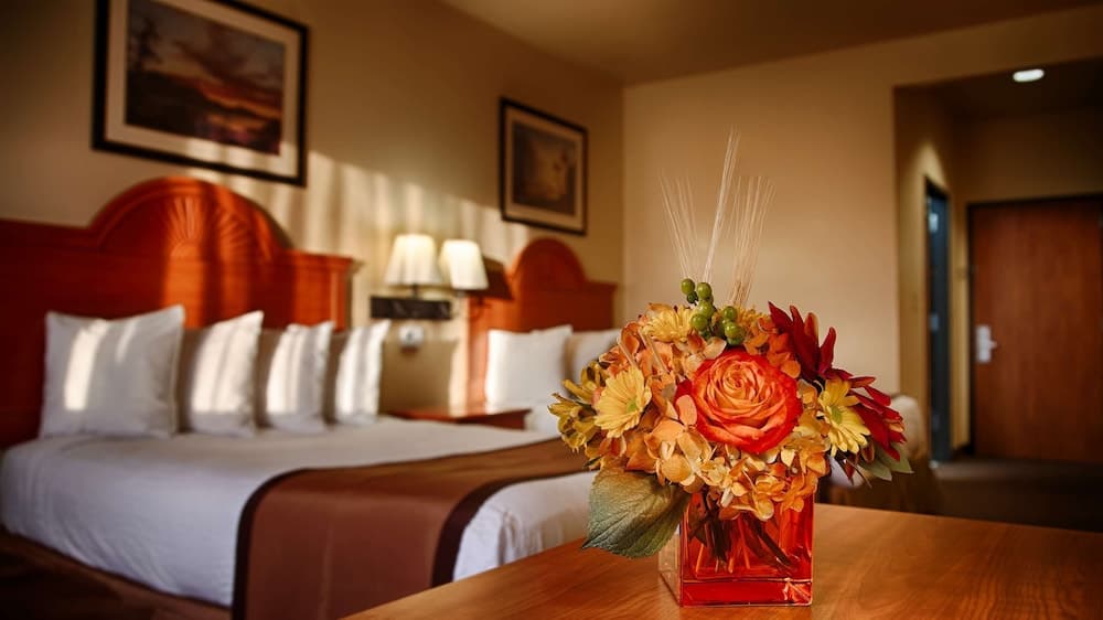 Best Western Plus Graham Inn 5