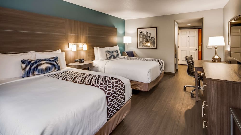 Best Western Plus Champaign/Urbana Inn 4