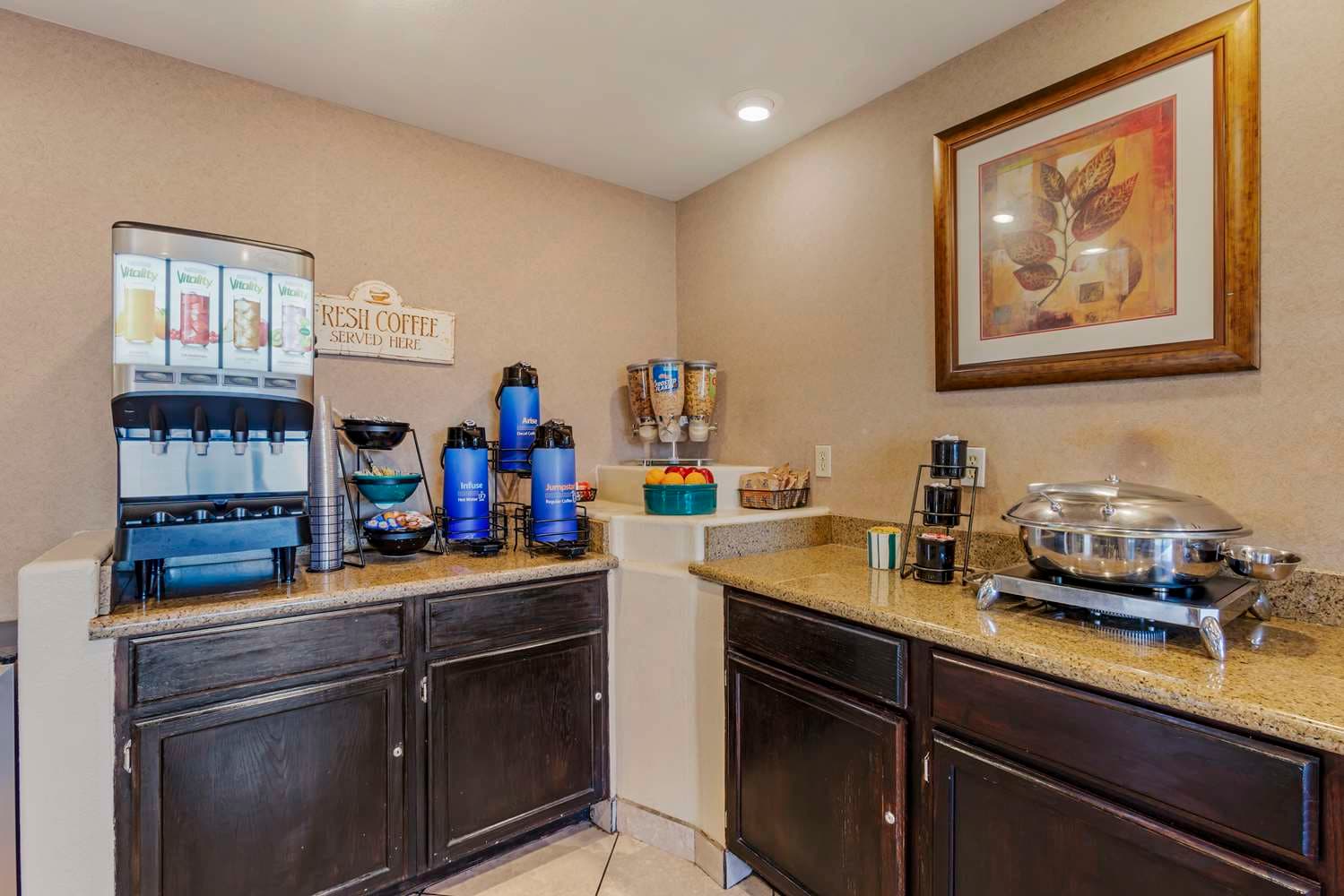 Best Western Desert Inn 5