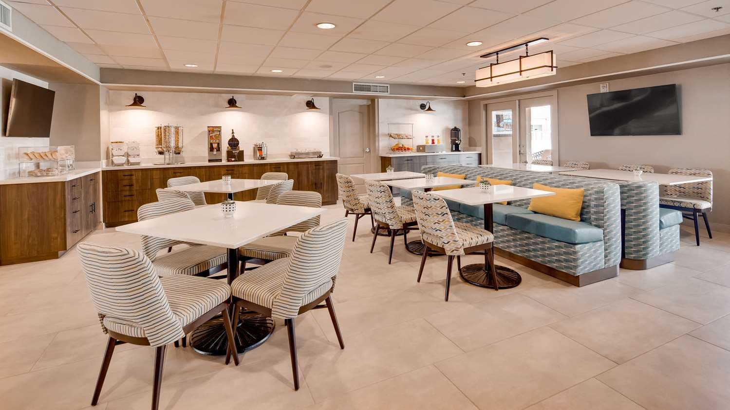 Aiden by Best Western Scottsdale North 2
