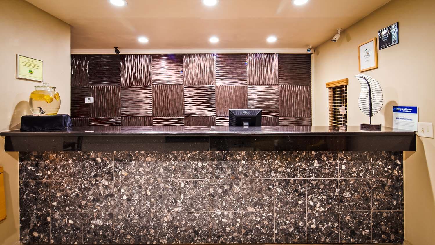 Best Western Heritage Inn 4
