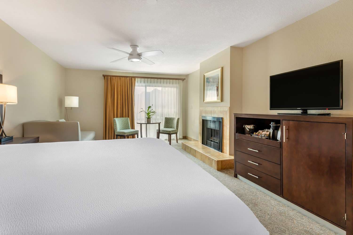 Best Western Plus Monterey Inn 5