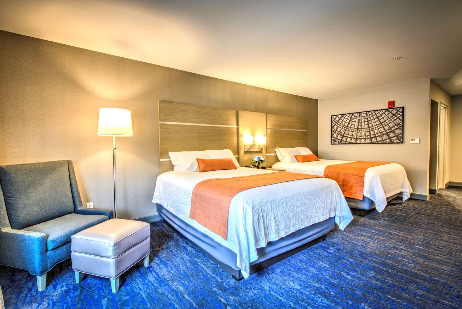 Best Western Plus Media Center Inn & Suites 5