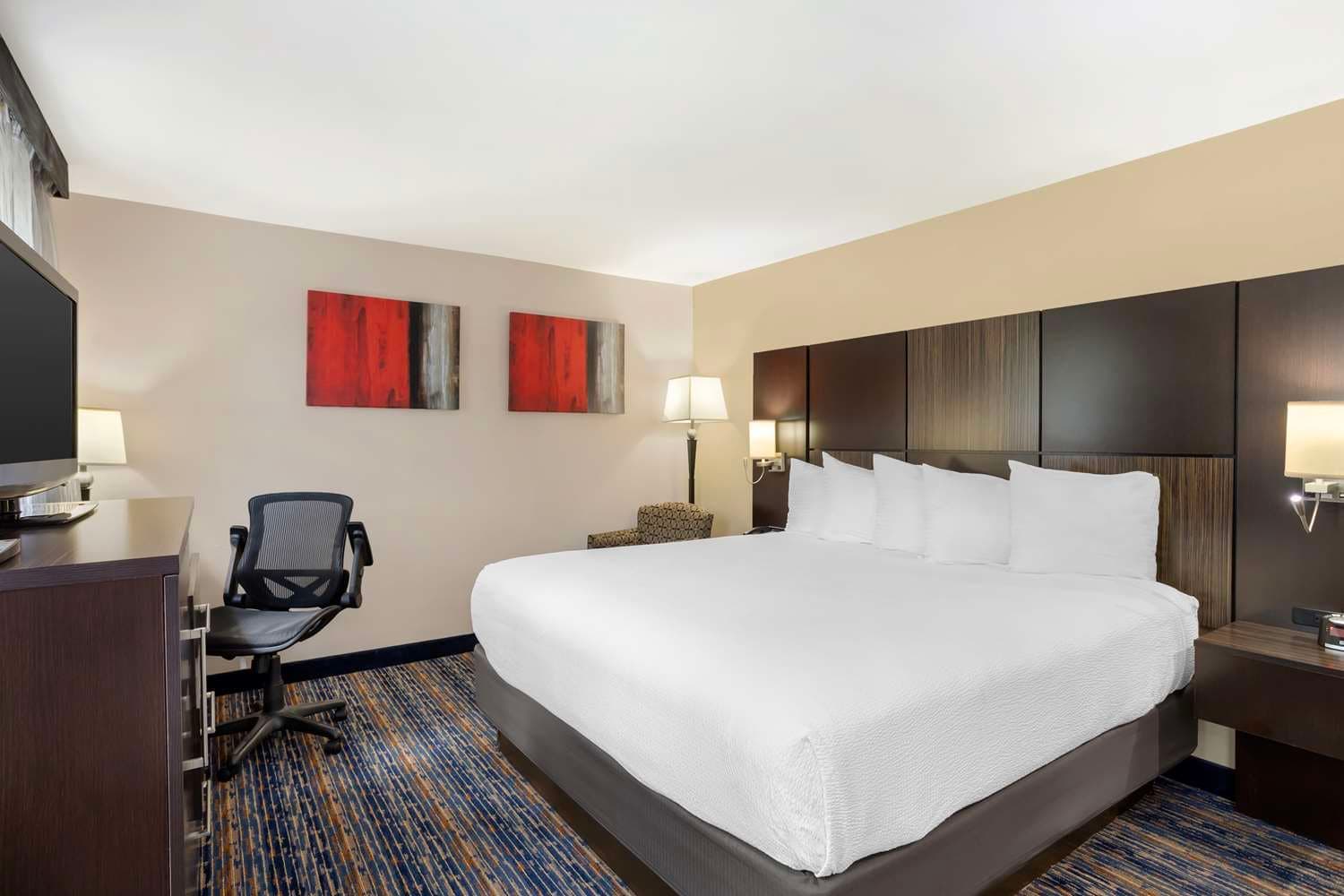 Best Western Plus Fairfield Hotel 2