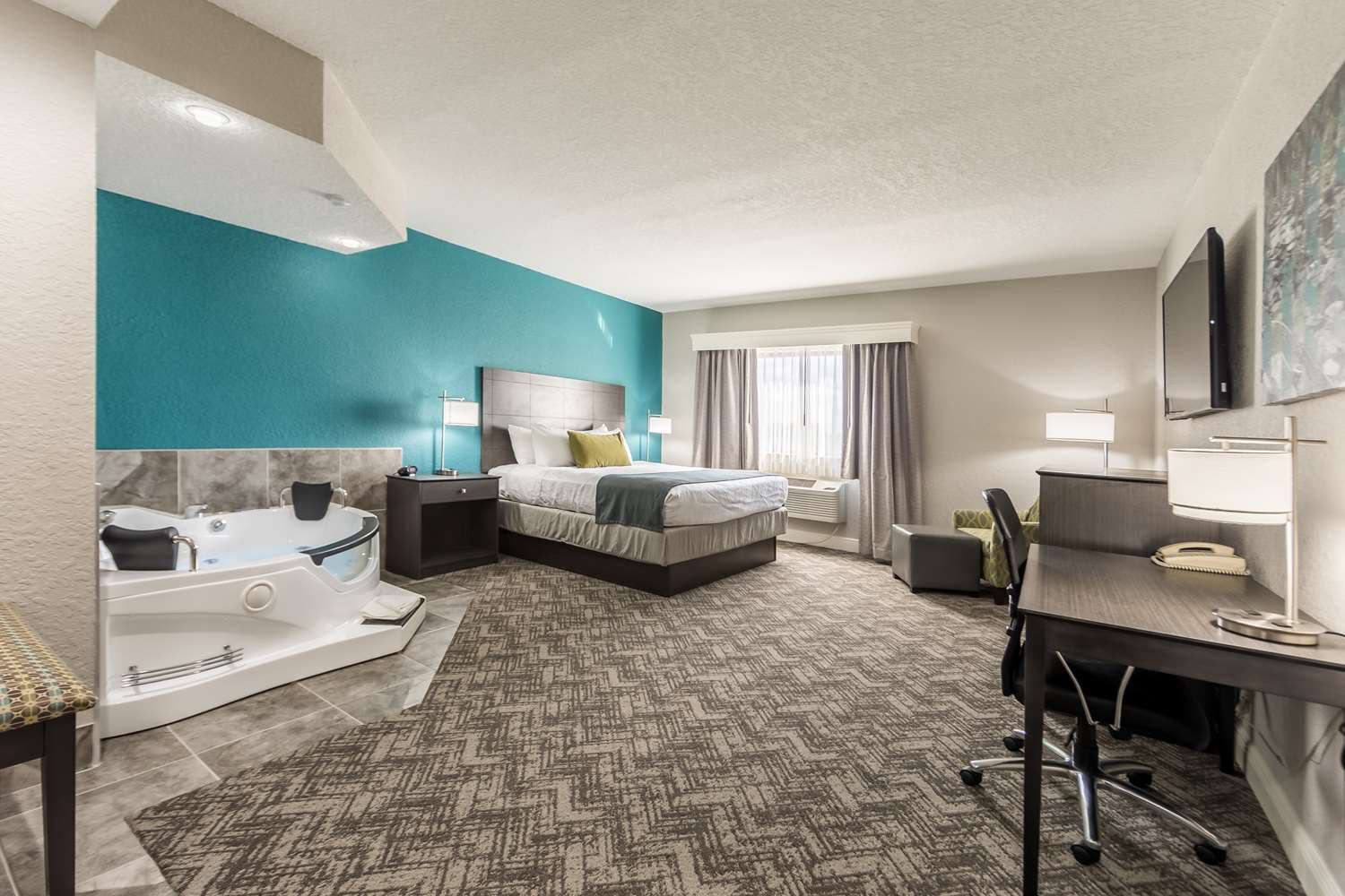 Best Western Plus Sebastian Hotel & Suites 5