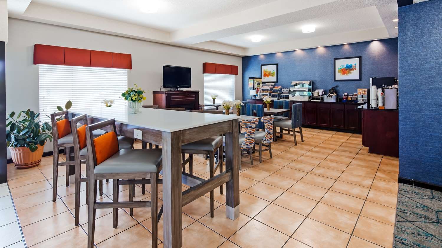 Best Western Hiram Inn & Suites 4