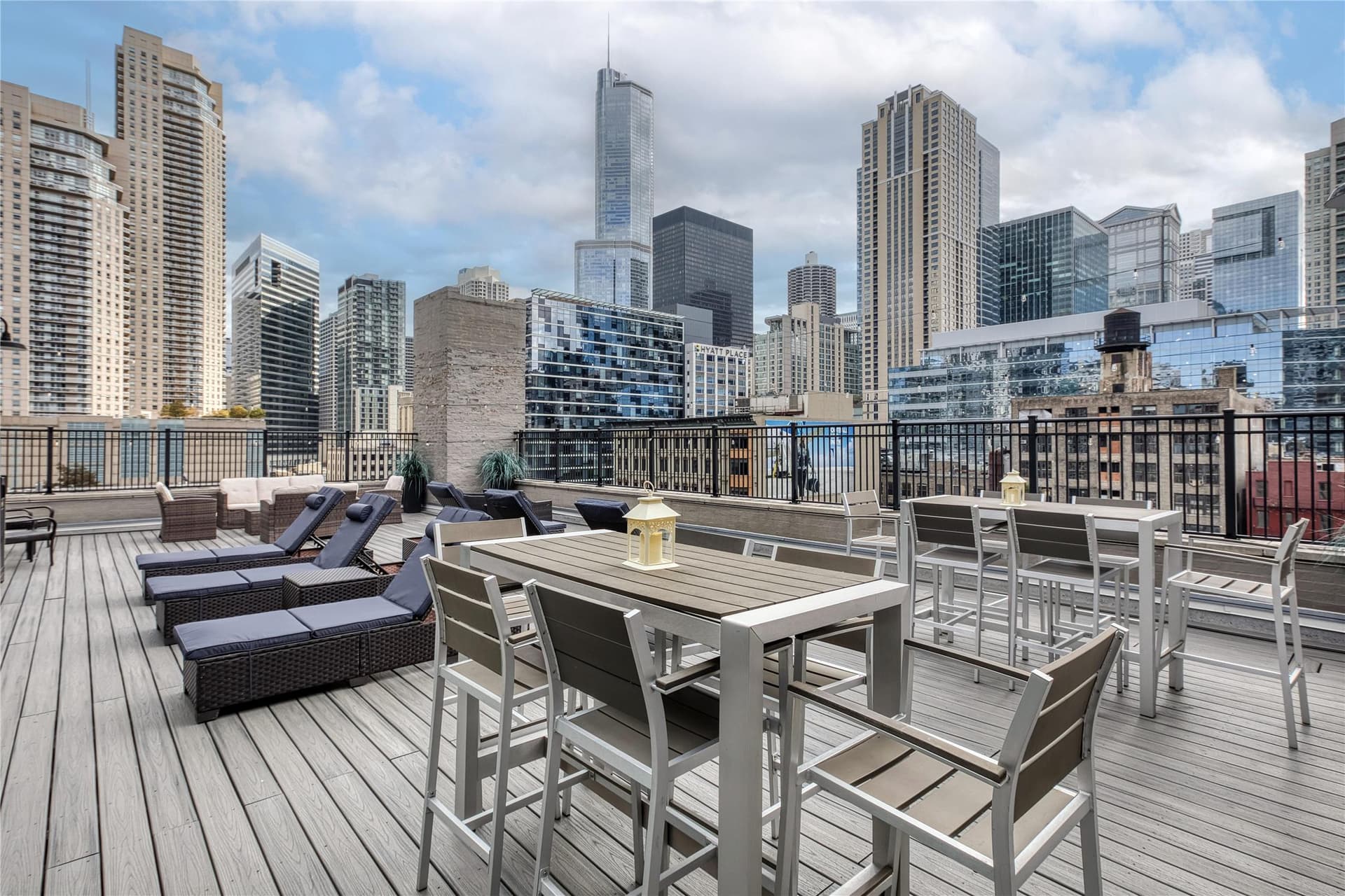 Best Western River North Hotel 2