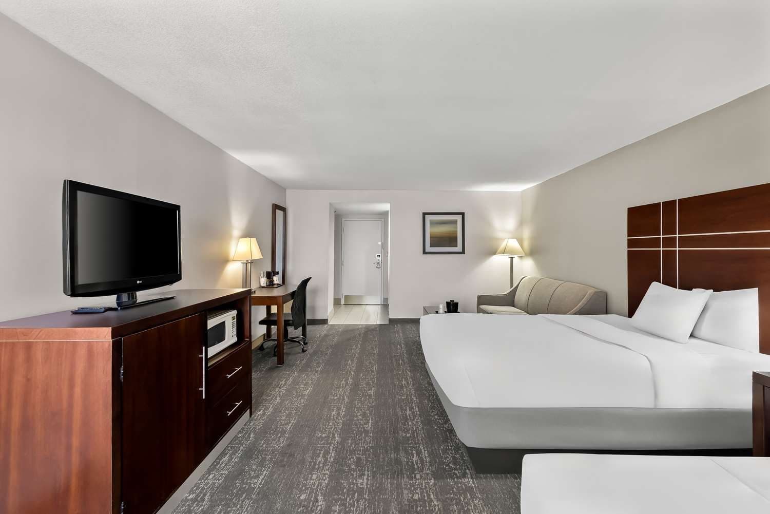 Best Western Luxbury Inn Fort Wayne 4