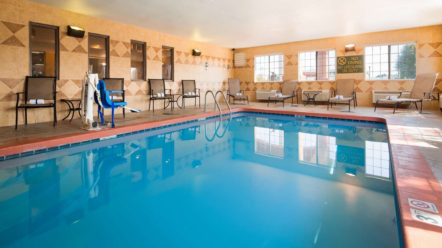 Best Western J. C. Inn 5