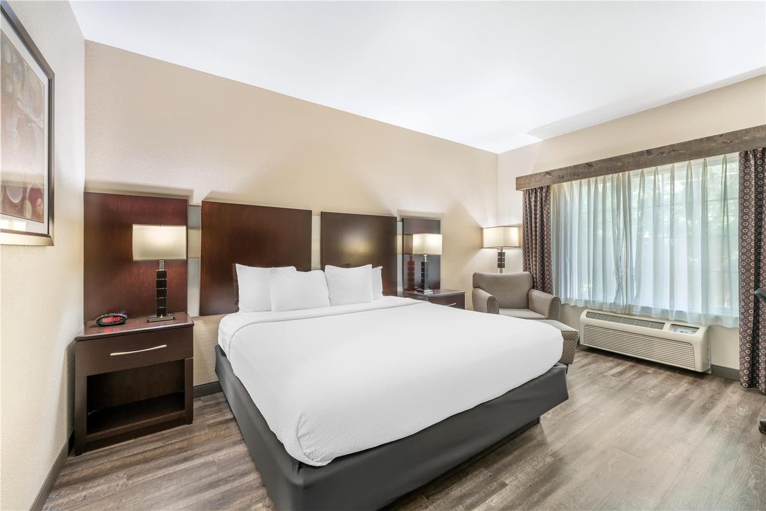 Best Western Plus Eastgate Inn & Suites 3
