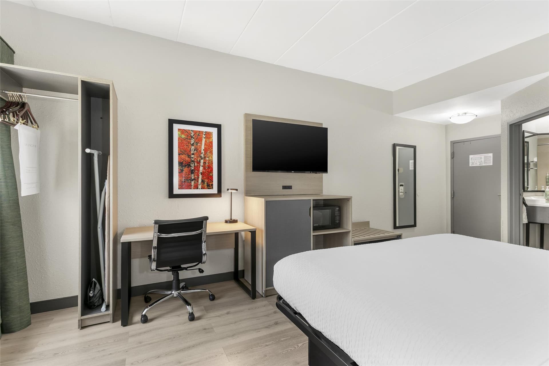Best Western Eagles Inn 4