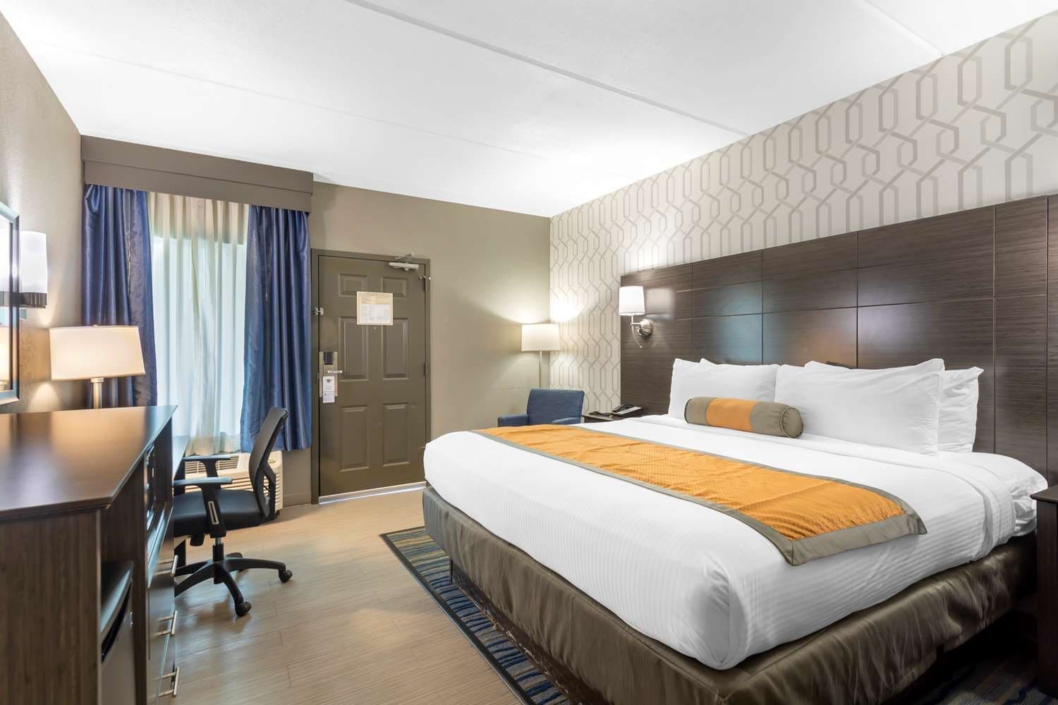 Best Western Plus Bowling Green 4