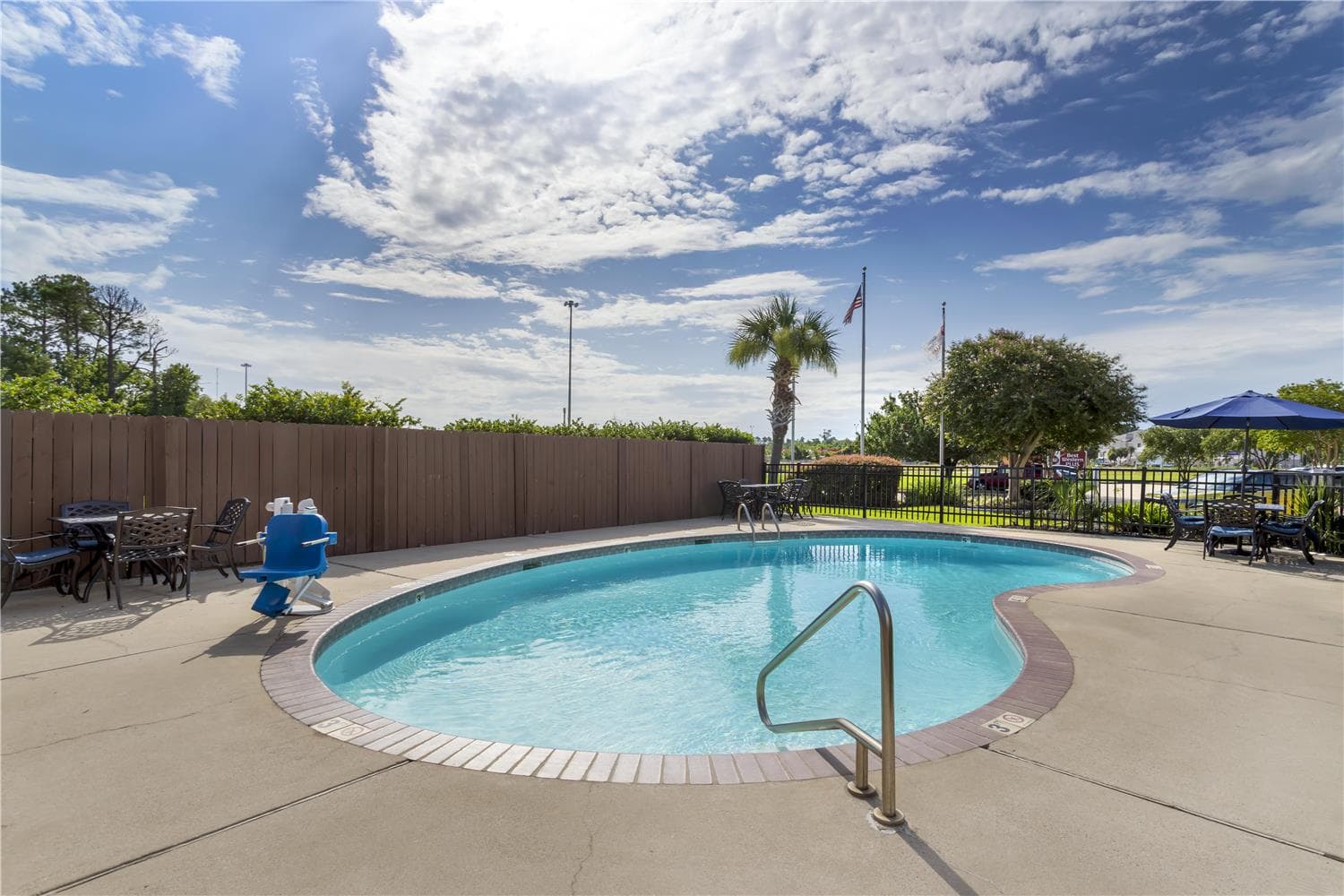 Best Western Plus Executive Hotel & Suites 5