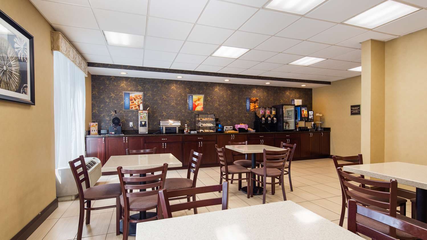 Best Western Springfield West Inn 2