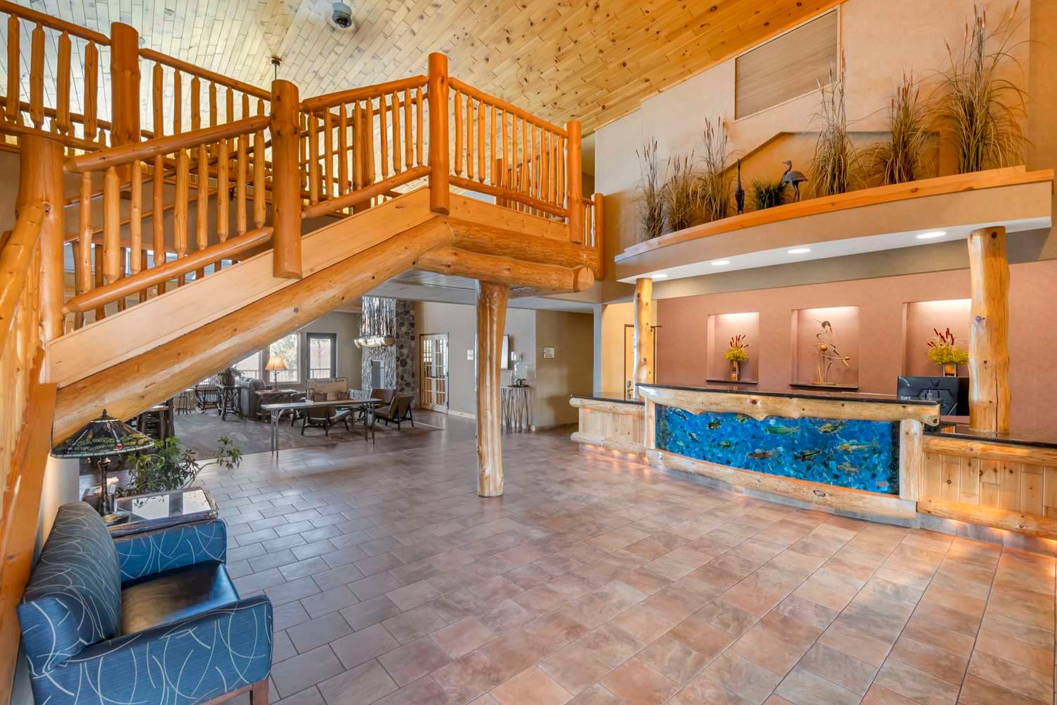 Best Western Premier The Lodge on Lake Detroit 2