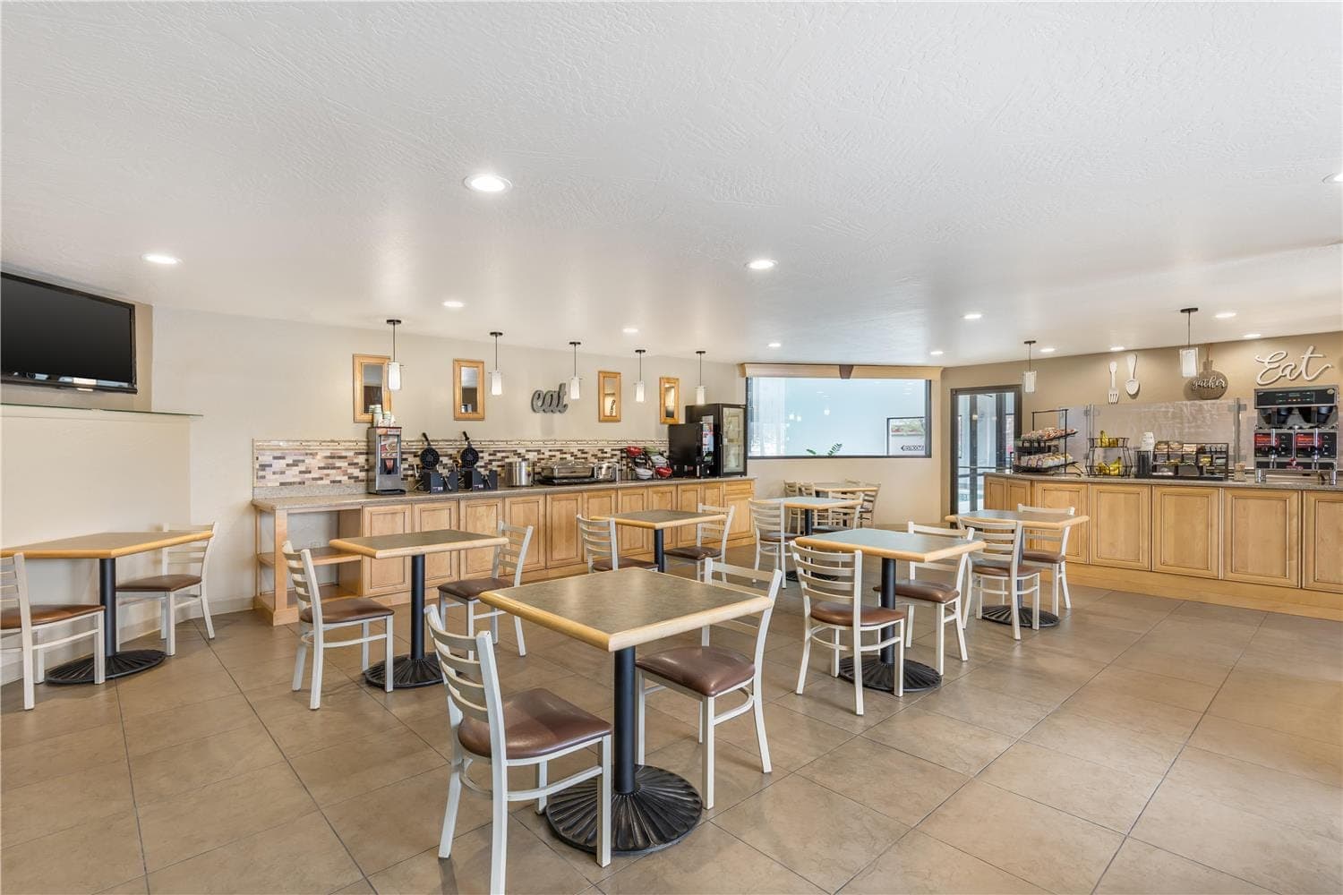 Best Western Plus Great Northern Inn 5