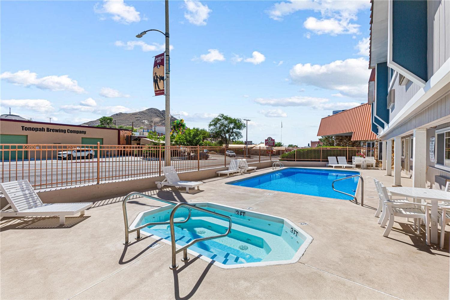 Best Western Hi-desert Inn 3