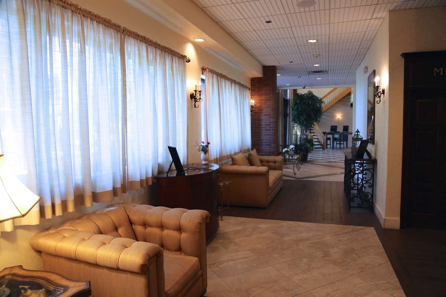 Best Western Plus Fairfield Executive Inn 2