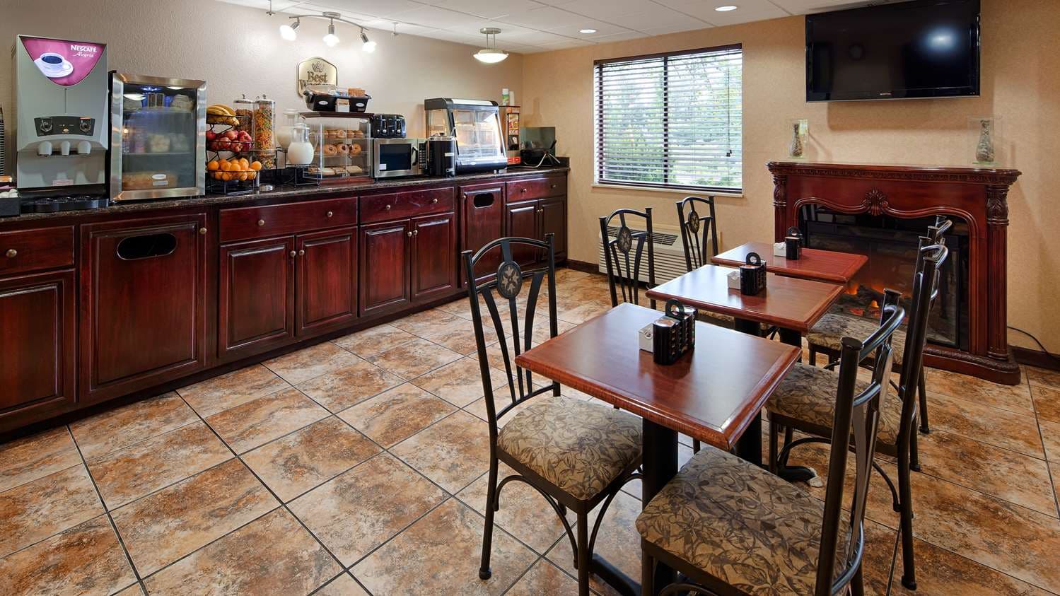 Best Western Mansfield/Bellville 3