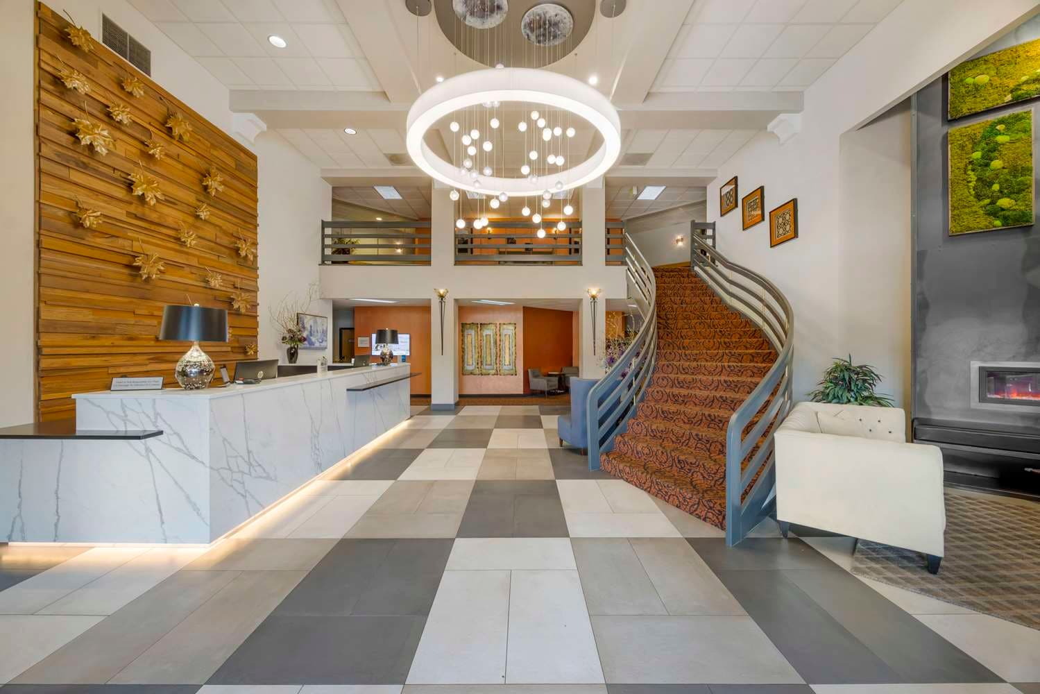 Best Western Plus Mill Creek Inn 4