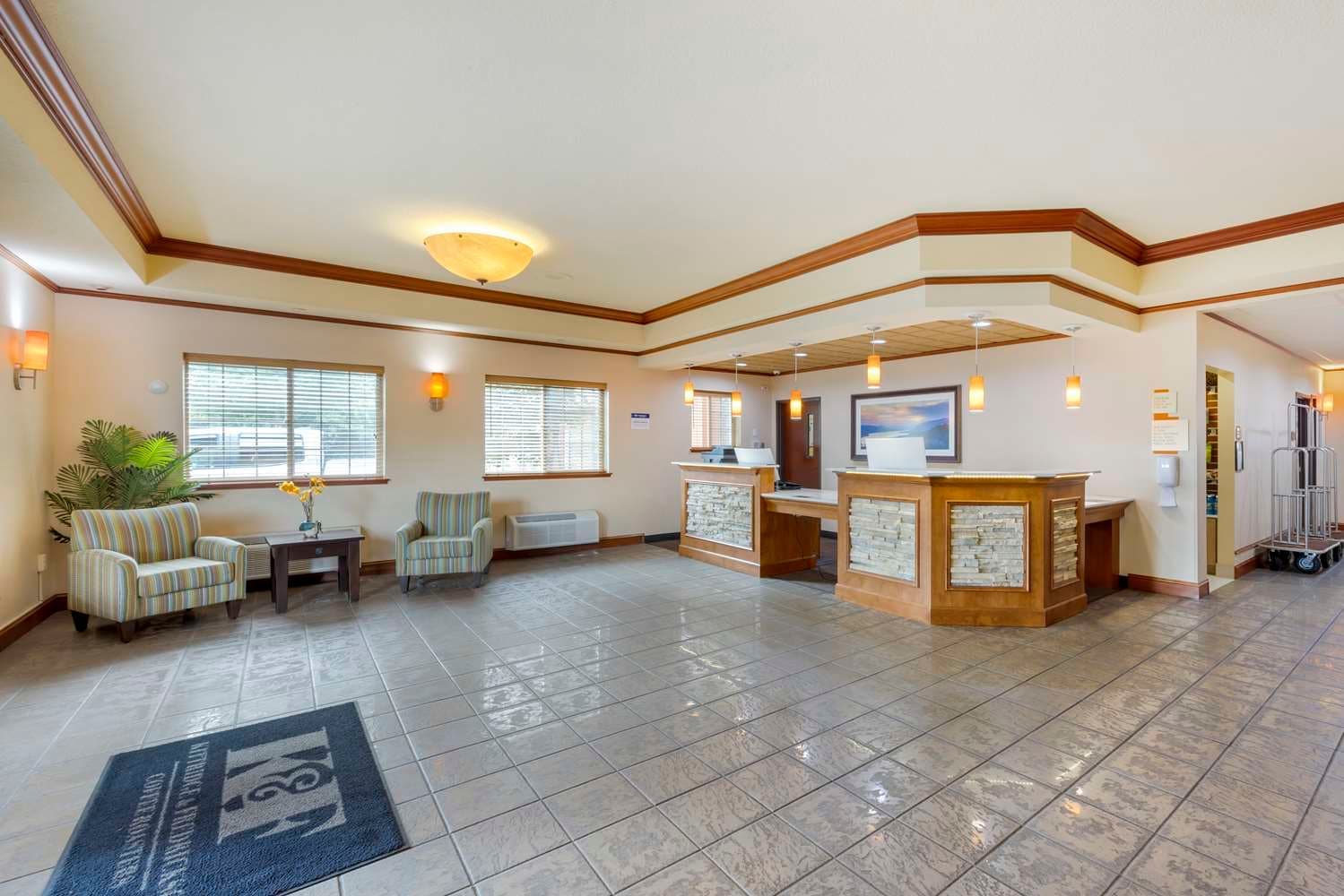 Best Western Plus Northwind Inn & Suites 3