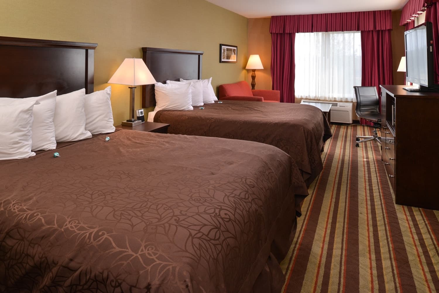 Best Western Wilsonville Inn & Suites 3