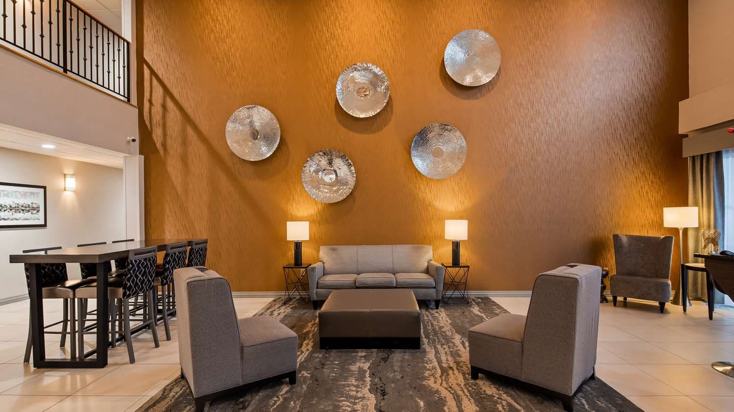 Best Western Plus New Cumberland Inn & Suites 2