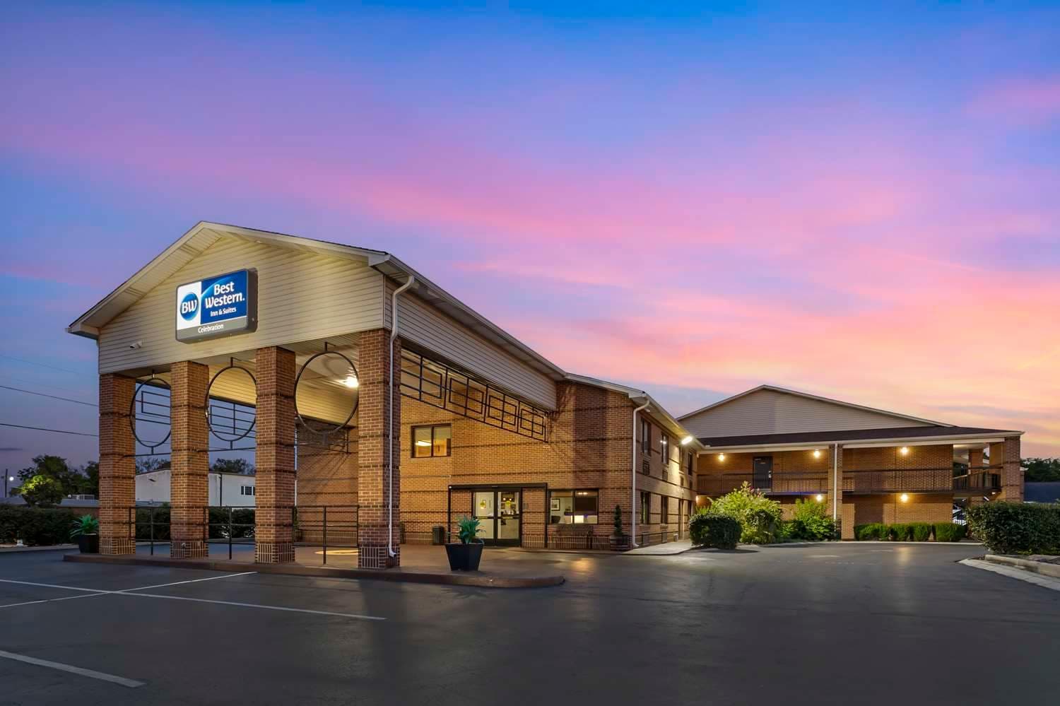 Best Western Shelbyville Inn and Suites Celebration Inn 2