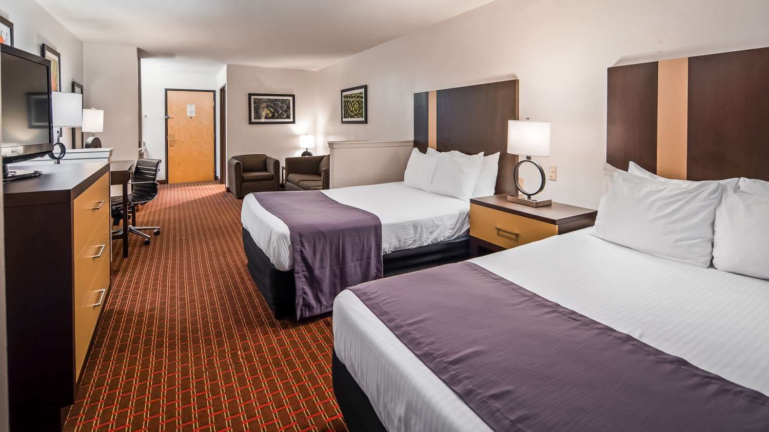 Best Western Inn & Suites 5