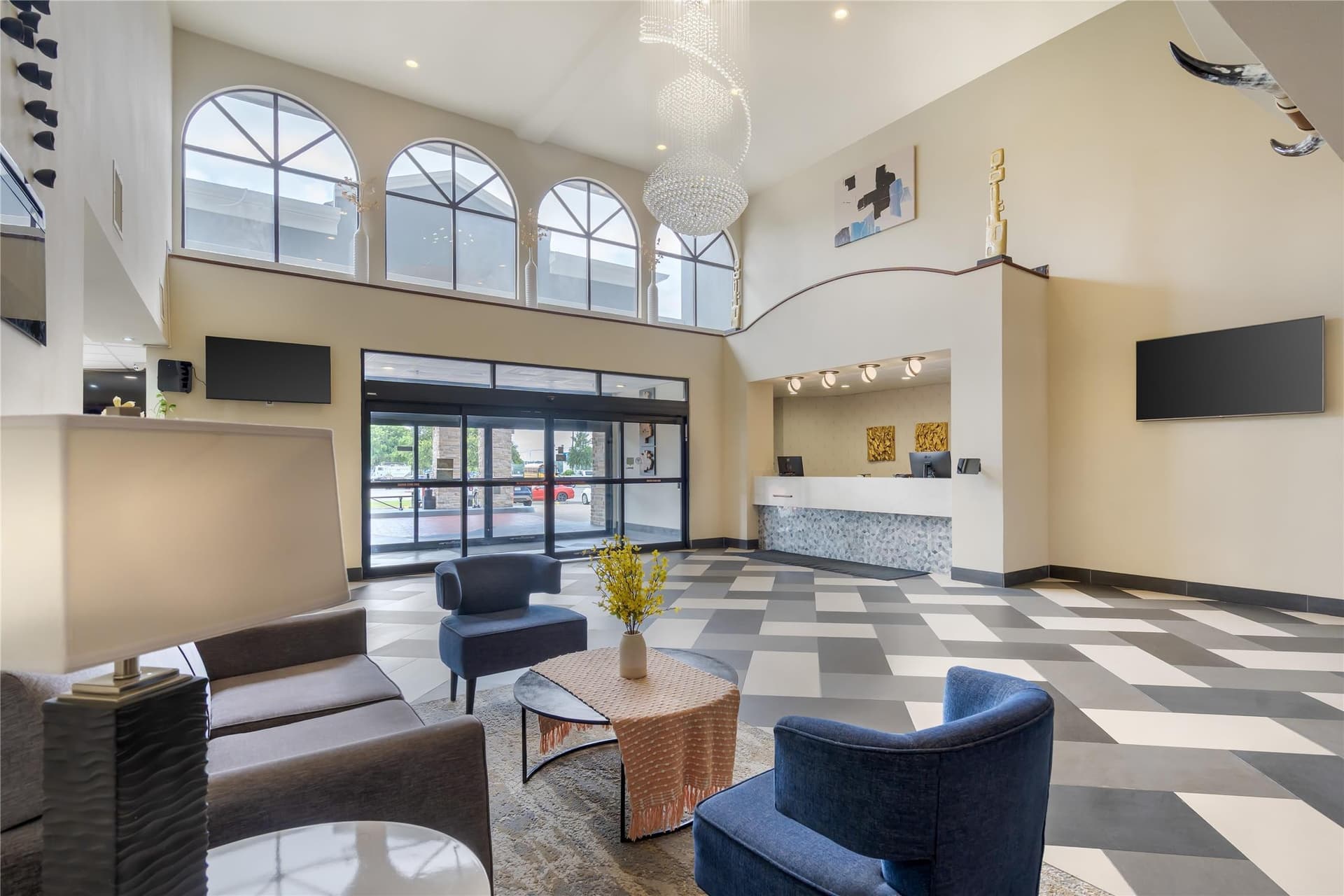BEST WESTERN PLUS McKinney Inn & Suites 4