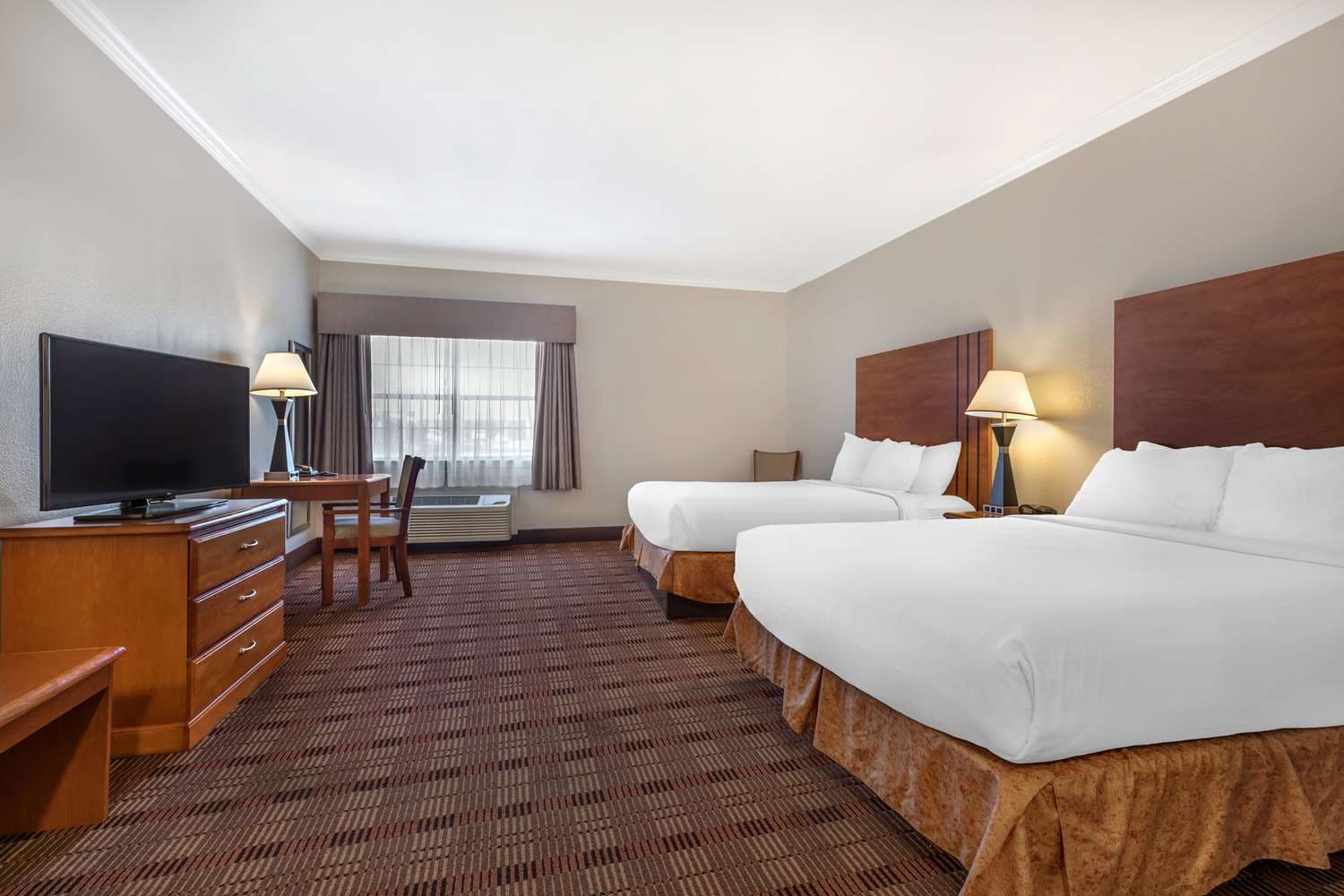 Best Western Club House Inn & Suites 3