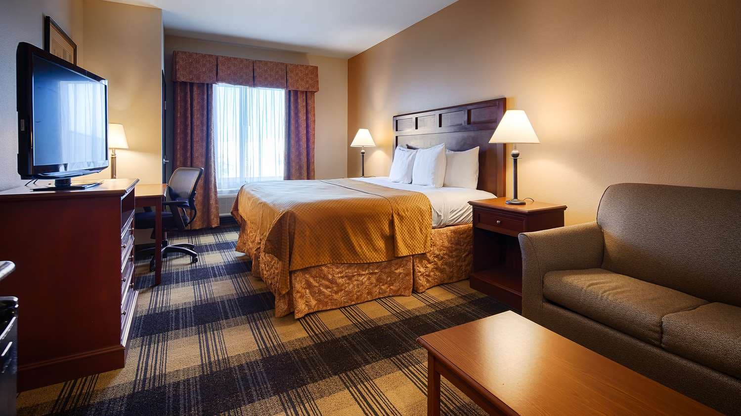 Best Western Lockhart Hotel & Suites 2