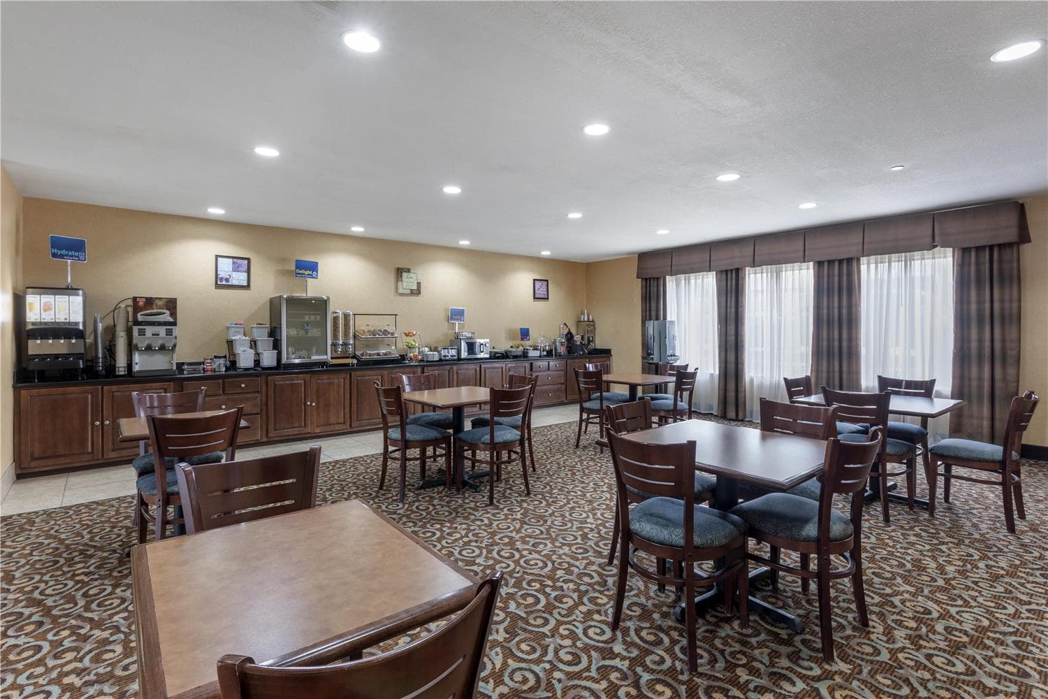 Best Western Bastrop Pines Inn 4