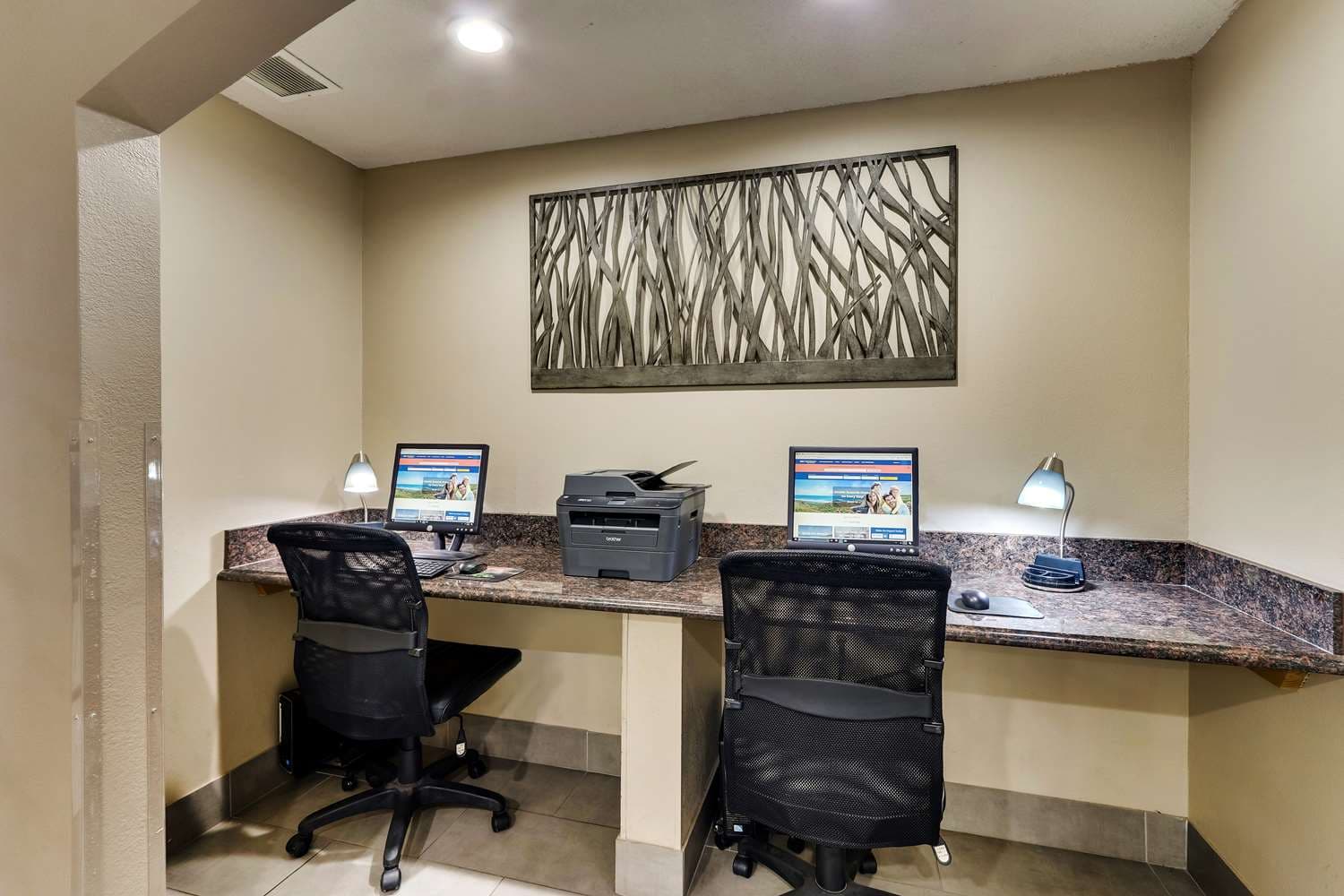 Best Western Plus University Inn & Suites 5